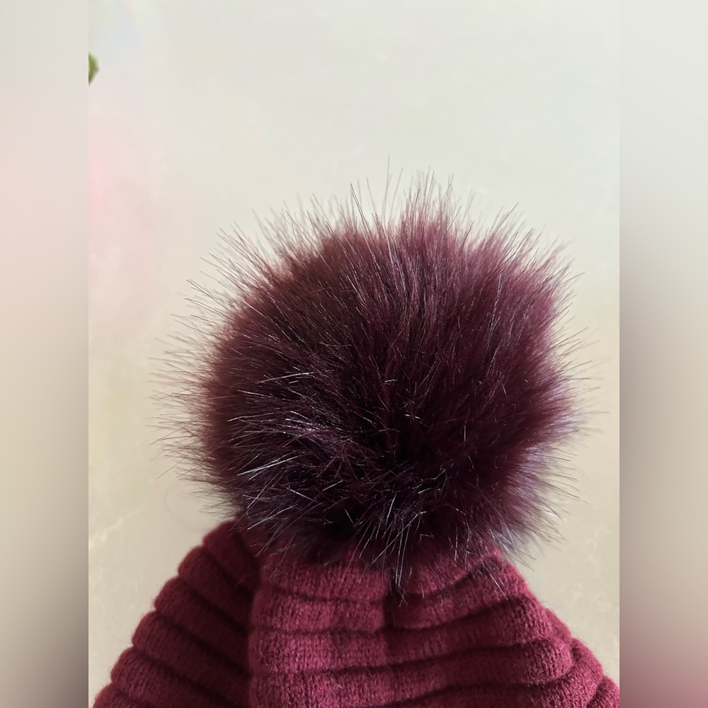 LIKE NEW - 2 Winter Beanie Bundle — Kyi Kyi Burgundy + RW&CO Black - $135 Value